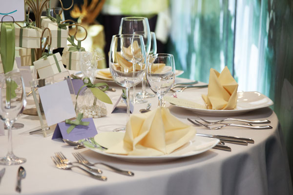 Recepton table setting